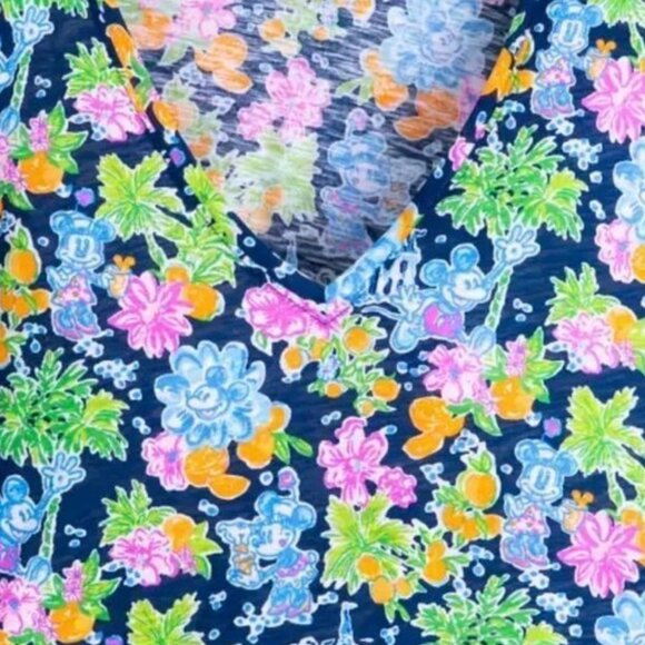 Lilly Pulitzer x Disney ~ Etta V Neck T-Shirt ~ Lilly Loves Disney ~ L - Picture 2 of 8